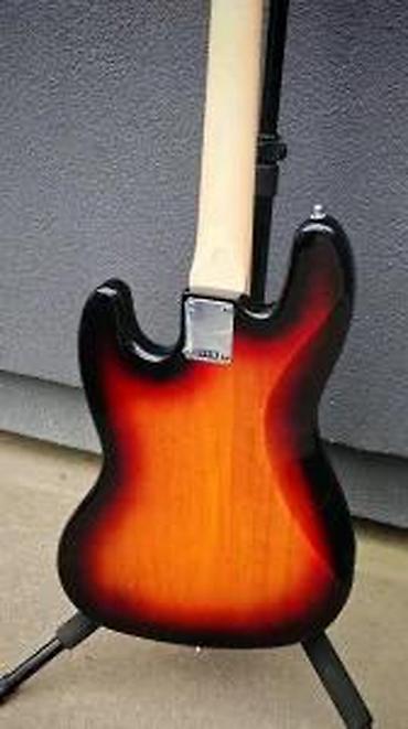 Gitare: SQUIER AFFINITY JAZZ BASS 3-SB | Slanje po dogovoru ili lično — 15