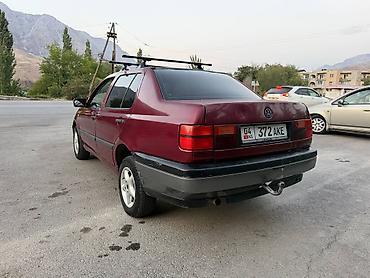 авто эмаль: Volkswagen Vento: 1993 г., 1.6 л, Механика, Бензин, Седан — 5