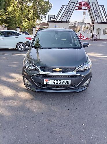 Chevrolet Spark: 2019 г., 1 л, Автомат, Бензин, Хэтчбэк
