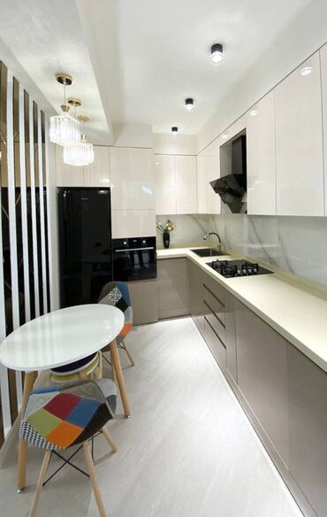 Yeni tikili: 3 otaqlı, Yeni tikili, m. Həzi Aslanov, 90 kv. m — 3