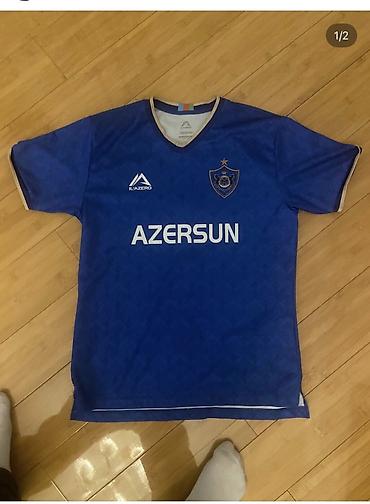 richard mile: Qarabağ FK futbol köynəyi - Rəng: tünd mavi, qızılı-boz haşiyələr - — 1
