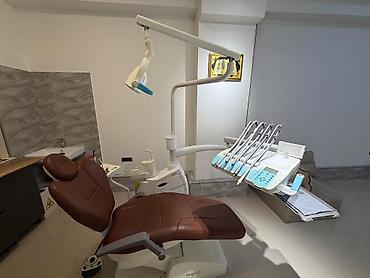 стул для школьника: Stomatoloji qurğu – tam komplekt diş həkimi kreslosu və iş stansiyası — 1
