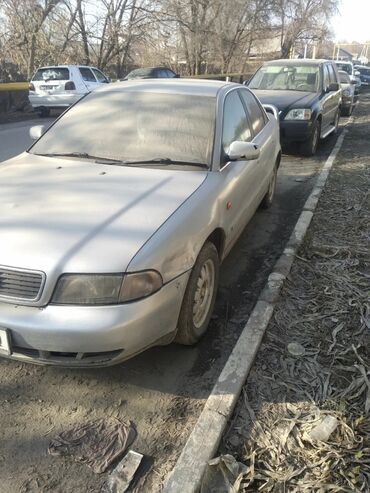 Audi: Audi A4: 1998 г., 1.8 л, Автомат, Бензин, Седан