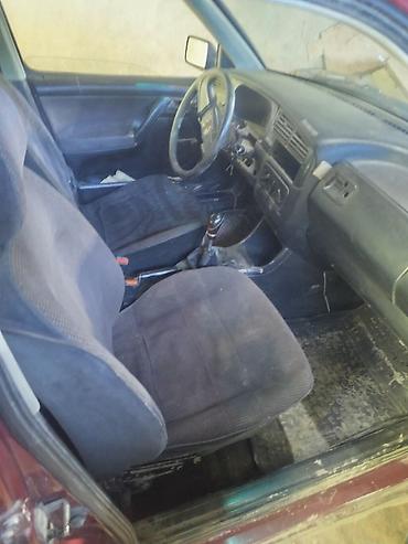 рул: Volkswagen Golf: 1992 г., Кол менен иштөөчү, Газ, Хетчбек — 4