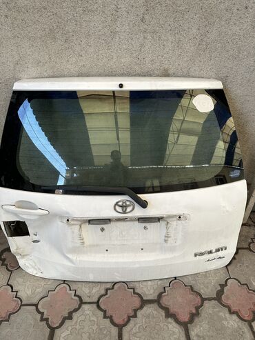 стекло на окна: Заднее Стекло Toyota 2003 г., Б/у, Оригинал, Япония