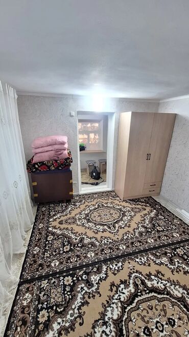 дом без хозяена: 60 м², 2 комнаты, Утепленный, Бронированные двери, Парковка