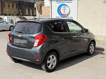 spark 7: Chevrolet Spark: 2018 г., 1 л, Автомат, Бензин, Хэтчбэк — 3