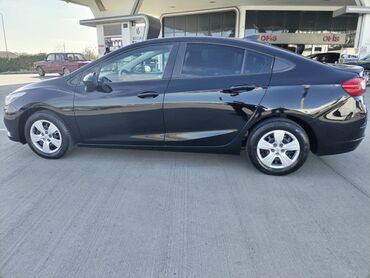 Chevrolet: Chevrolet Cruze: 1.4 l | 2018 il 129500 km Sedan — 11