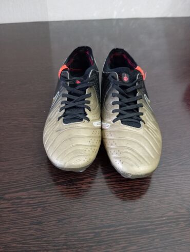 национальные формы: Футбольные бутсы Nike Tiempo Legend 9 Elite FG размер 39 -