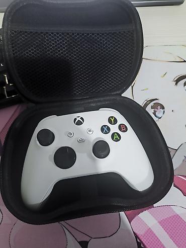 приставка mi: Геймпад XBOX, в идеальном состоянии В комплекте: -Кейс для хранения и — 1