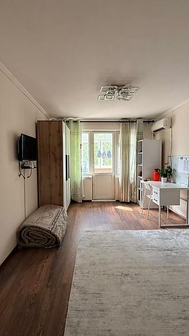 2 комнаты, 44 м², 8 мкр 104 серия, 2 этаж, Свежий ремонт