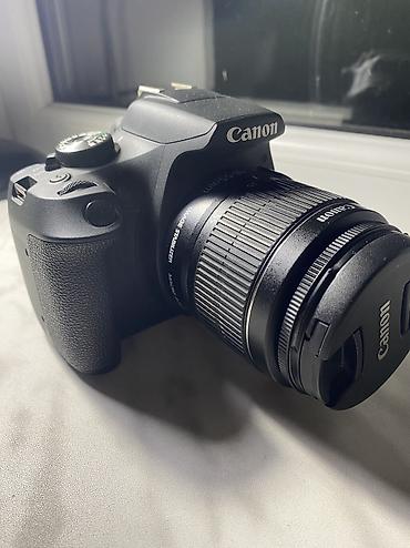 iphone 11 pro 265gb: Canon EOS 2000D DSLR fotoaparat + Canon EF‑S 18‑55mm f/3.5‑5.6 IS II — 1