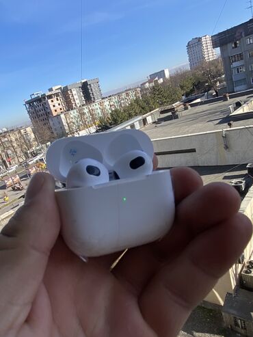 Другие аксессуары для мобильных телефонов: AirPods 3 наушники новый