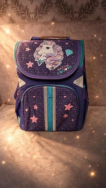 Məktəb çantaları: Unicorn dizaynlı məktəb çantası. Bənövşəyi rəngdə, üzərində unicorn — 1