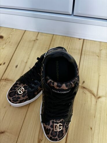 Çəkmələr: Dolce & Gabbana, Ölçü: 39, İşlənmiş
