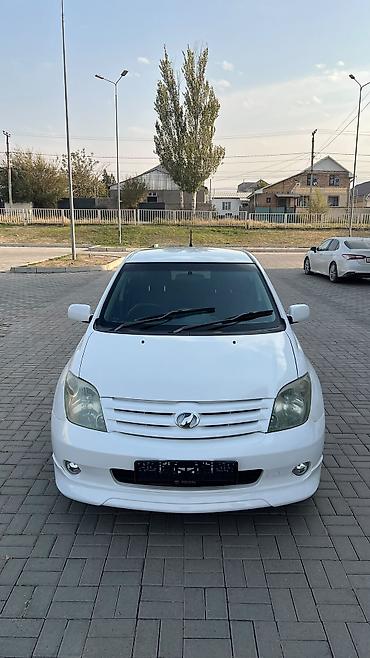 Toyota Ist: 2003 г., 1.5 л, Автомат, Бензин, Хэтчбэк