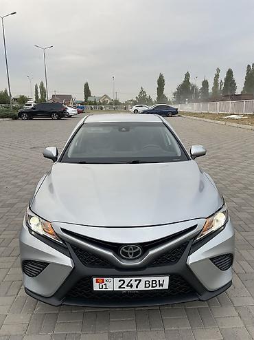 Toyota Camry: 2020 г., 2.5 л, Автомат, Бензин, Седан