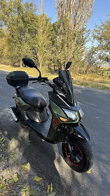 белый скутер: 150 куб. см, Бензин, Новый — 5