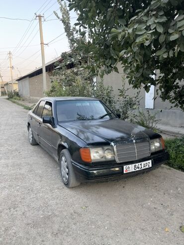 купить двигатель мерседес 124 2.5 дизель: Седан Mercedes-Benz E-Class W124 черного цвета. Автомобиль оснащен
