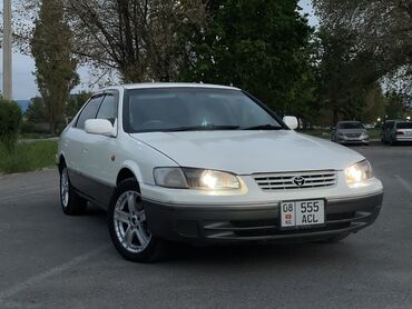 тоета грация: Toyota Camry: 1998 г., 2.2 л, Автомат, Бензин, Седан