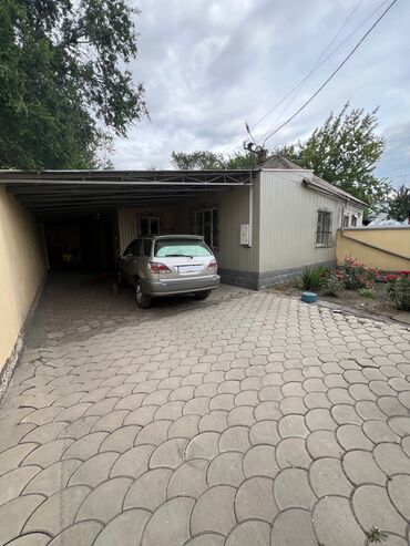 купить дом в московском районе: Полдома, 70 м², 3 комнаты, Собственник, Косметический ремонт