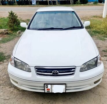 машина электромобиль: Toyota Camry: 2001 г., 2.2 л, Автомат, Бензин, Седан