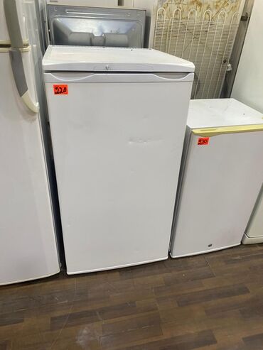 Компьютеры, ноутбуки и планшеты: 1 дверь Indesit Холодильник Продажа, цвет - Белый