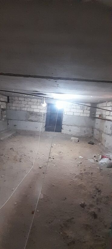 Kommersiya daşınmaz əmlakının satışı: Qara Qarayev metrosuna 3-4 dəqiqəlik məsafədə Anbar satışa çıxdı -da lalafo.az — 11 Kommersiya daşınmaz əmlakının satışı: Qara Qarayev metrosuna 3-4 dəqiqəlik məsafədə Anbar satışa çıxdı — 11