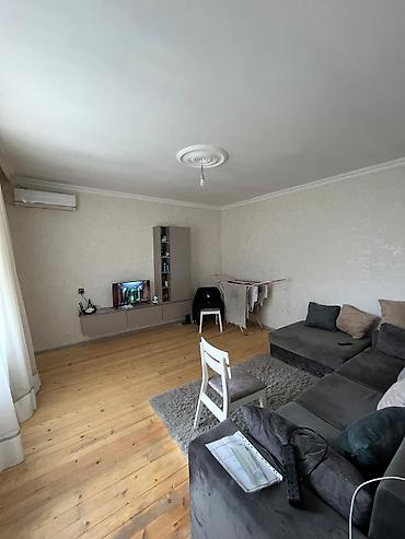 yevlaxda satilan evler: 2 otaqlı, 45 kv. m, Kredit yoxdur, Orta təmir — 5