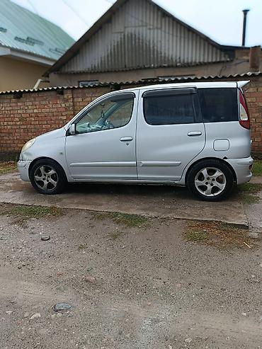 функар: Toyota Funcargo: 2004 г., 1.5 л, Автомат, Бензин, Хэтчбэк — 4