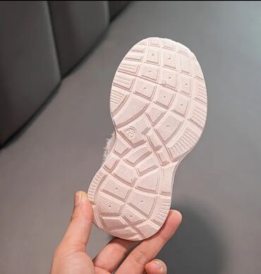 Uşaq ayaqqabıları: Krossovka, Qız üçün, 27 — 6