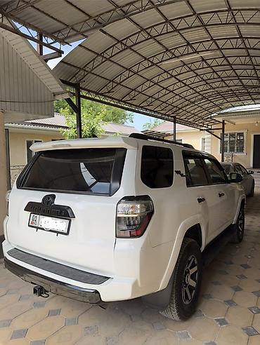 4runner: Toyota 4Runner: 2022 г., 4 л, Автомат, Бензин, Внедорожник — 4