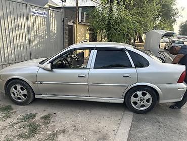 вектра: Opel Vectra: 2000 г., 2 л, Автомат, Газ, Седан — 8