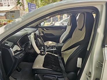 mini ev: Электромобиль кроссовер, белый кузов запас хода 520 сос хорошое Зетка — 4
