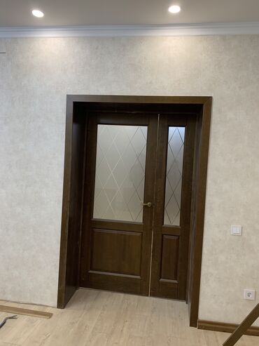 Ремонт окон и дверей: Установка межкомнатные входные двери даборы