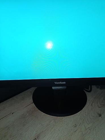 Настольные ПК и комплектующие: ViewSonic LED monitor - Ekran diaqonalı: təxminən 22–24 düym (geniş — 7