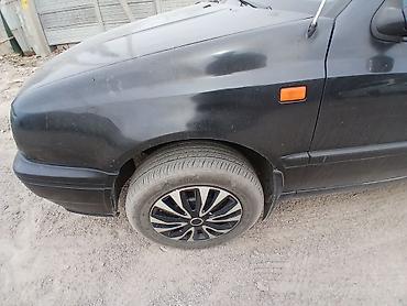 Volkswagen: Volkswagen Golf: 1992 г., 1.8 л, Механика, Бензин, Хэтчбэк — 7