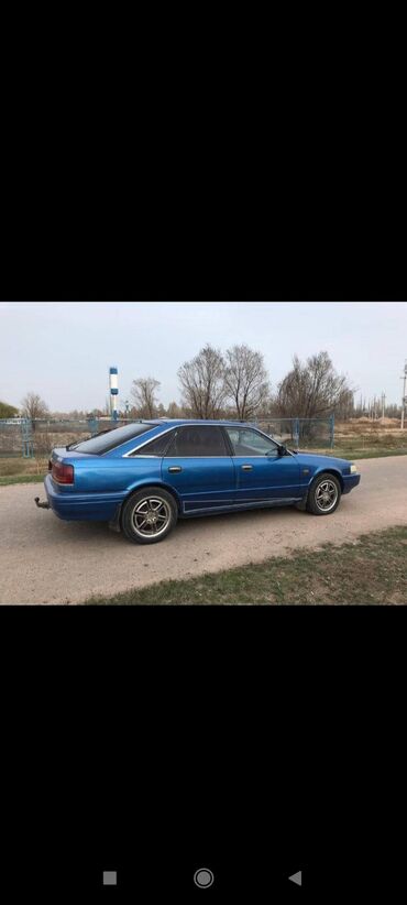 субару ascent: Mazda 626: 1989 г., 2 л, Механика, Бензин, Хэтчбэк