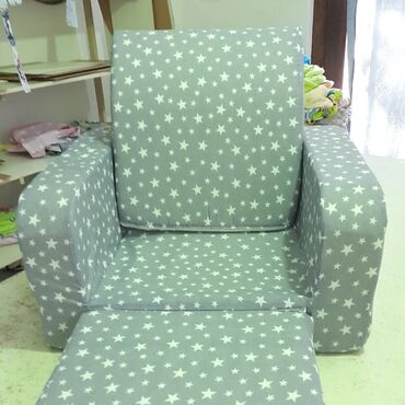 Ostali dečiji nameštaj: Praktične dečije foteljice, izradjene od čvrstog sunđera i presvučene — 16