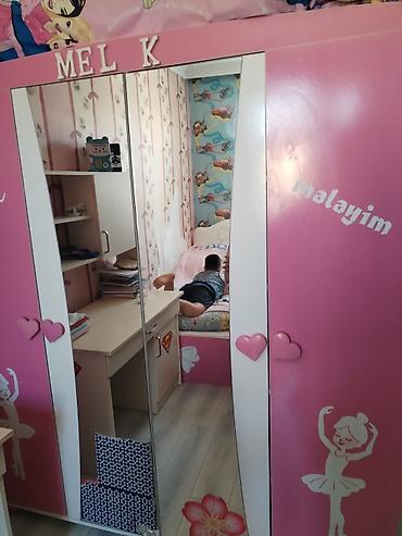 tek krafat: Uşaq otağı üçün mebel dəsti Komplekt: - İki mərtəbəli uşaq çarpayısı — 4