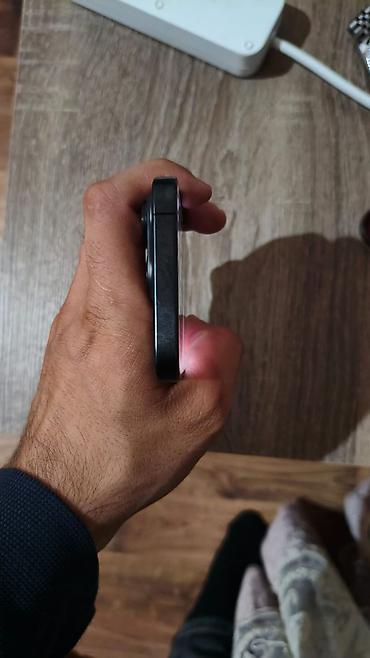 iphone satis: IPhone 15 Pro, 128 GB, Qara, Face ID — 5
