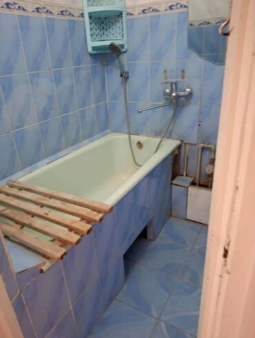 снять квартиру в токмаке запорожская область: 3 комнаты, 58 м², Индивидуалка, 4 этаж, Старый ремонт