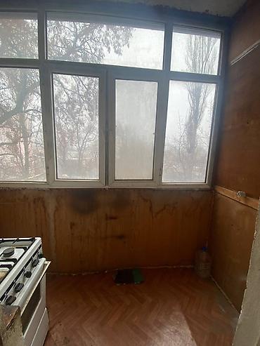 Продажа квартир: 2 комнаты, 50 м², Индивидуалка, 3 этаж, Старый ремонт — 4