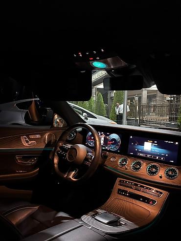 бампер 210 amg: Mercedes-Benz E-Class: 2022 г., 2 л, Автомат, Бензин, Седан — 6