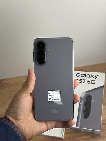asus rog 5: Samsung Galaxy A57, Б/у, 256 ГБ, цвет - Серый, 2 SIM — 2