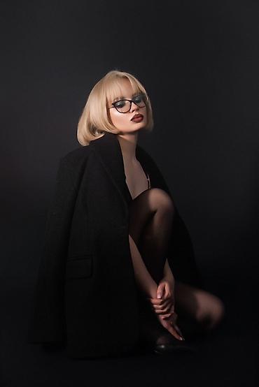 Другие услуги: Фотосессия в городе Бишкек. 1 час - 3000 с. Вы получите от 20 до 40 — 23