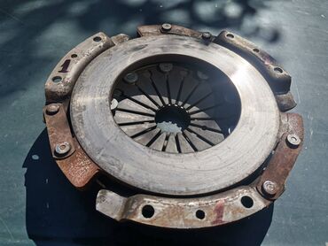 Auto delovi: Korpa kvačila Lada 7 Riva, Lada Niva broj 1. Polovna ocuvana. Vidi se — 9