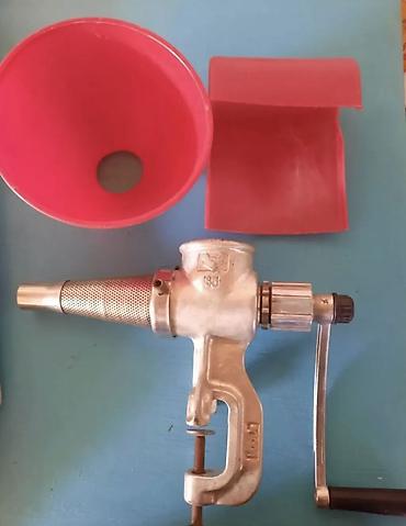 Казаны: Советский качеств чистый казан 3л отл сост 3 000 сом Соковыжималка — 8