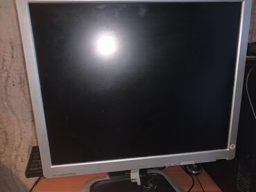 Masaüstü kompüterlər və iş stansiyaları: Ikisi bir yerde Işləkdi hər ikisidə -da lalafo.az — 9 Masaüstü kompüterlər və iş stansiyaları: Ikisi bir yerde Işləkdi hər ikisidə — 9