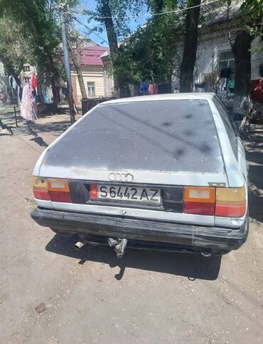 салон на пассат б3: Audi 100: 1985 г., 2.2 л, Механика, Бензин, Универсал